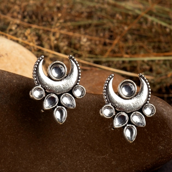 NIKETAM Jewelry - EARRINGS - SALE -